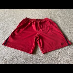 Men’s Nike Red Black Athletic Shorts Large/L